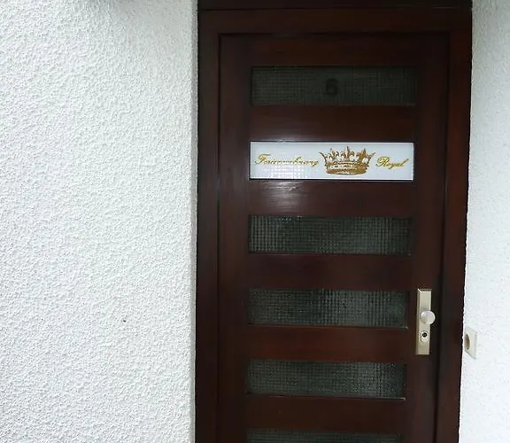 Royal *